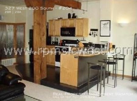 Building Photo - 327 W 200 S
