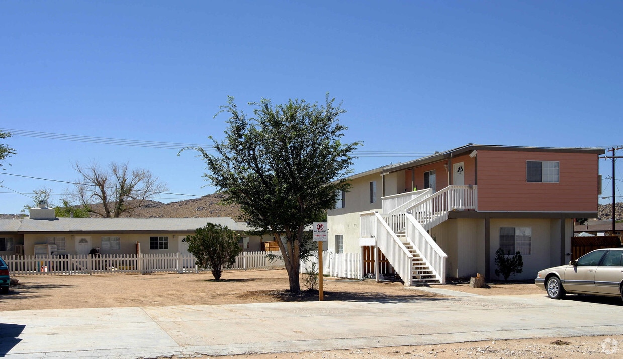 Building Photo - 20365 Broken Bow Rd