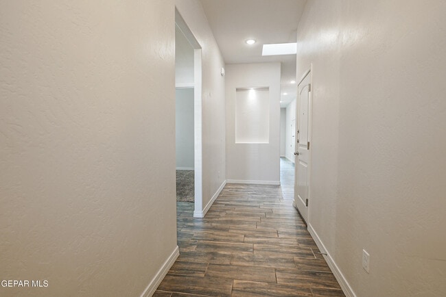 Building Photo - 13652 Glen Vista Ln