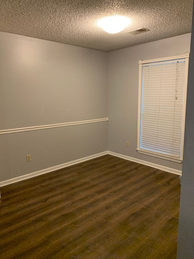 Foto del edificio - 3bed/2bath home in Valley View School District!