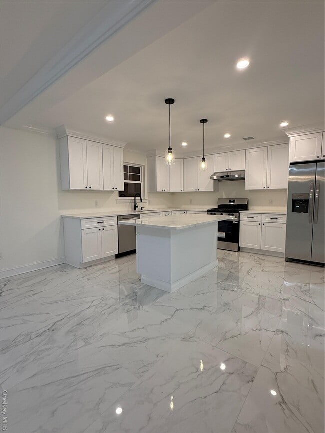 Foto del edificio - 134 Cedar Ln