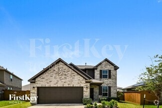 Building Photo - 32711 Oak Heights Ln