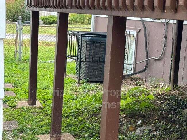 Foto del edificio - 1103 Rio St