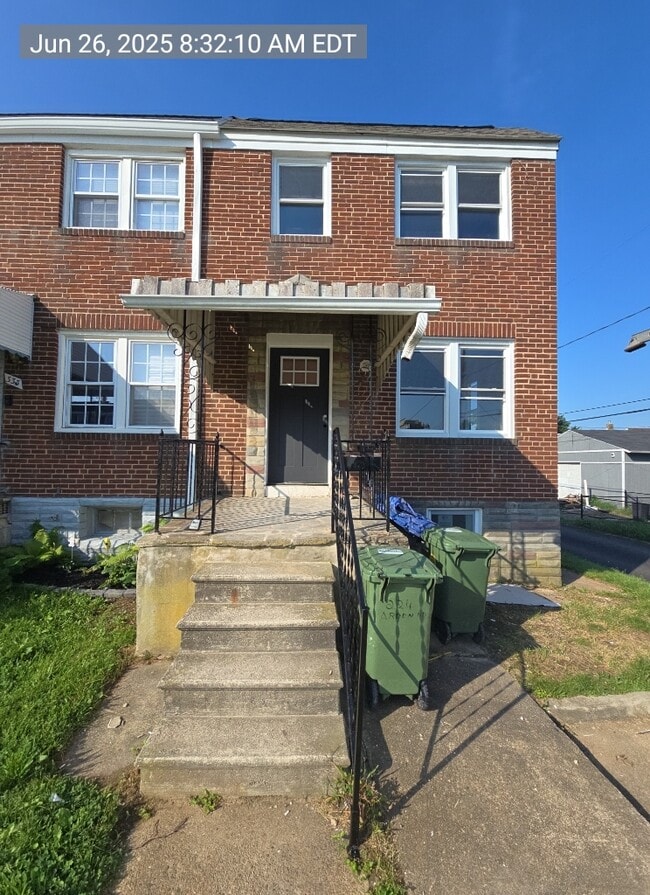 Building Photo - 335 Arden Rd W