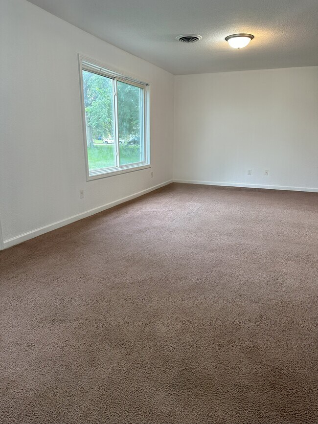 Foto del edificio - 1005 N Lincoln St