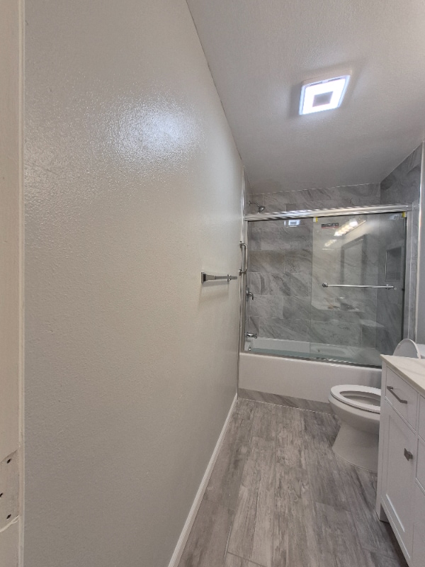 Building Photo - 8939 Mango Ave