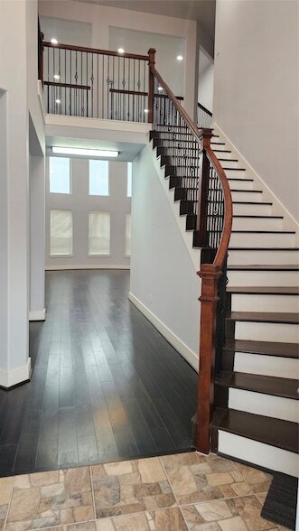 Foto del edificio - 3715 Aldridge Dr