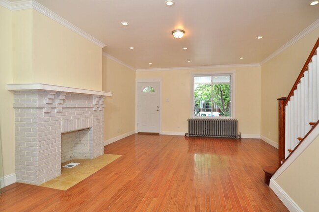 Foto del edificio - 4632 Locust St