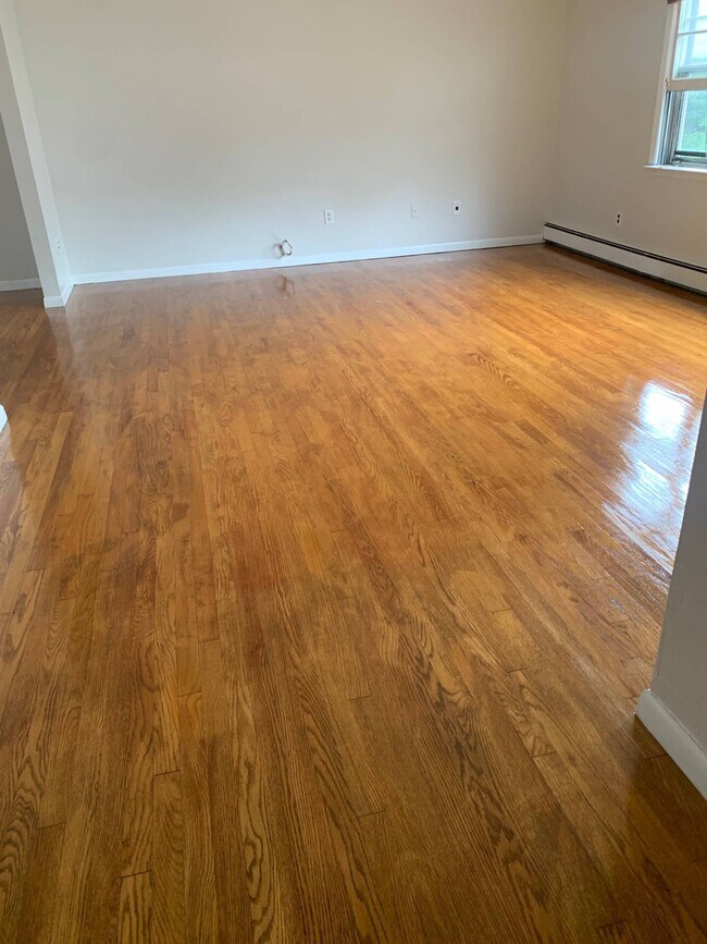 80 Slocum Ave, Yonkers, NY 10708 House Rental in Yonkers, NY