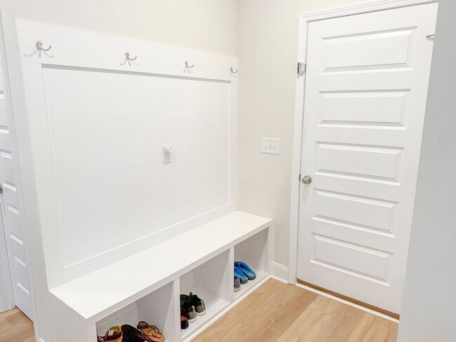Foto del edificio - 4 Bedroom Single Family Home in Vass