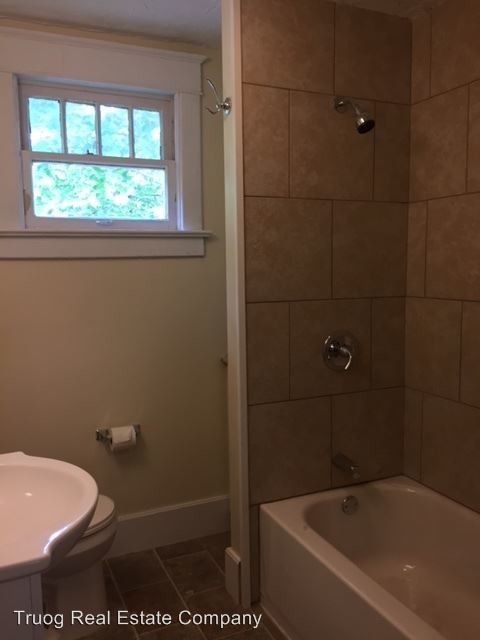 Building Photo - 2 br, 1 bath House - 1319 W. 42nd Street