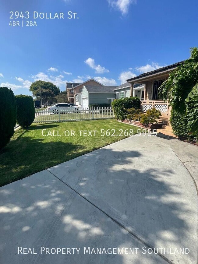 Building Photo - Spacious 4 Bedroom Home in Lakewood!
