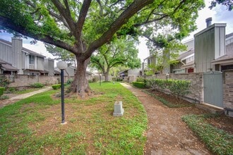 Building Photo - 7131 Brendam Ln