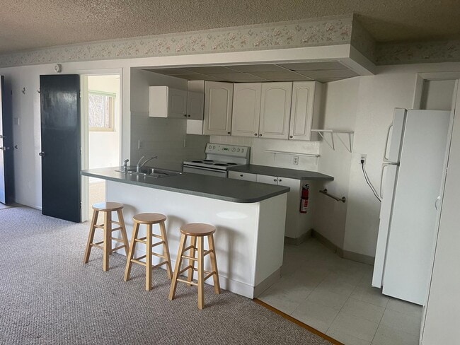 Building Photo - 638 Gilcrest Rd