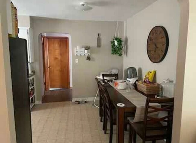 Foto del edificio - 6102 Orchard Ave