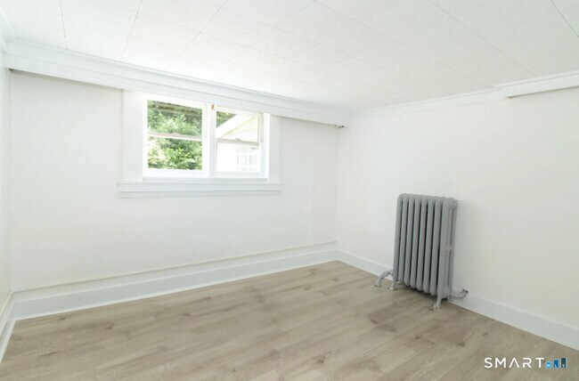 Foto del edificio - 30 Grove St