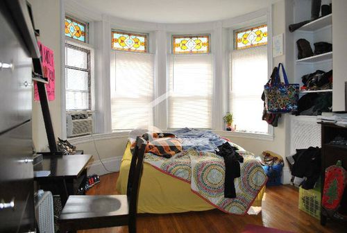 Primary Photo - 45 Westland Ave