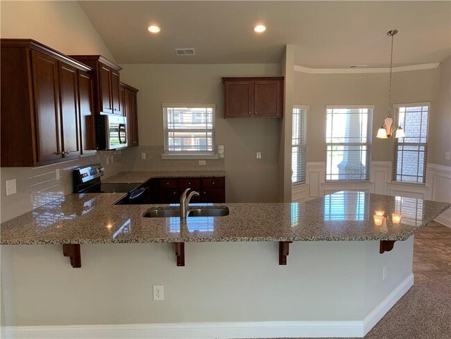 Building Photo - 340 Angela Ln