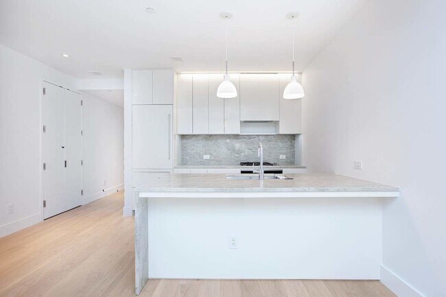 Foto del edificio - 15 west 61st