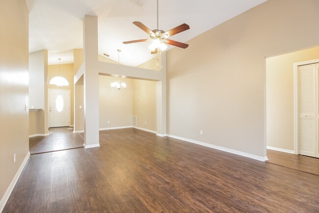 Foto del edificio - 3318 Cypress Point Cir