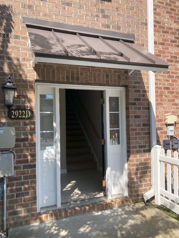 Foto principal - 2922B Yancey Way
