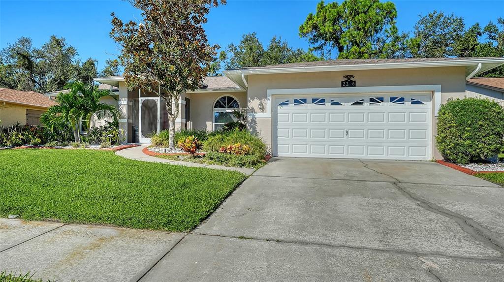Foto principal - 2246 Cork Oak St W