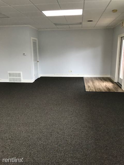 Building Photo - 1 br, 0.5 bath House - 2035 College Ave