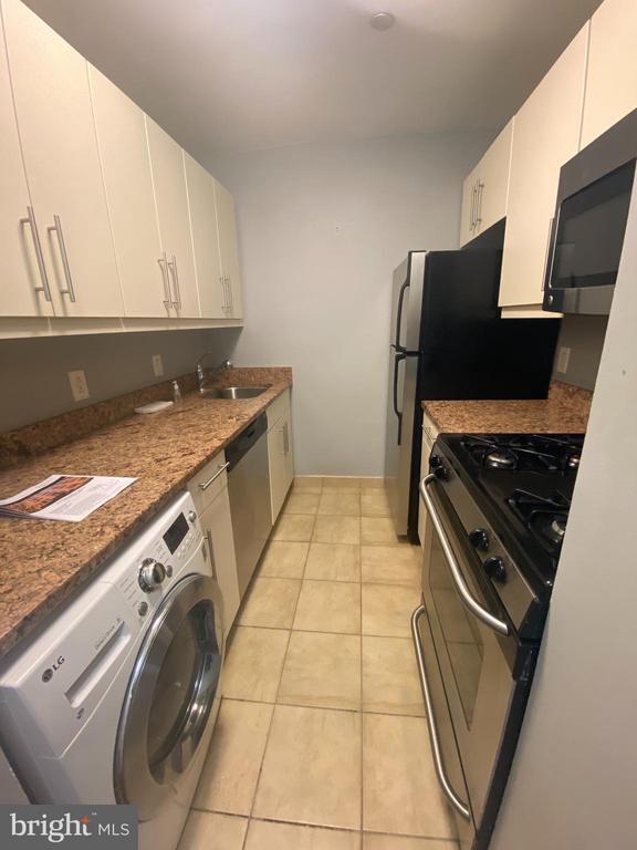 Foto principal - 219-29 S 18th St