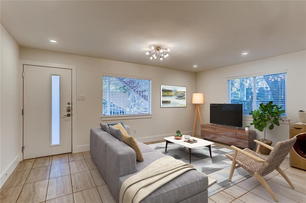 Foto principal - 1208 Enfield Rd