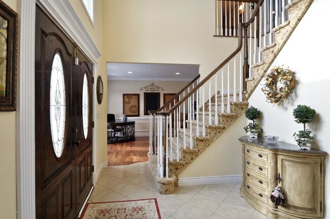 Foto del edificio - 1 Mountain View Ct
