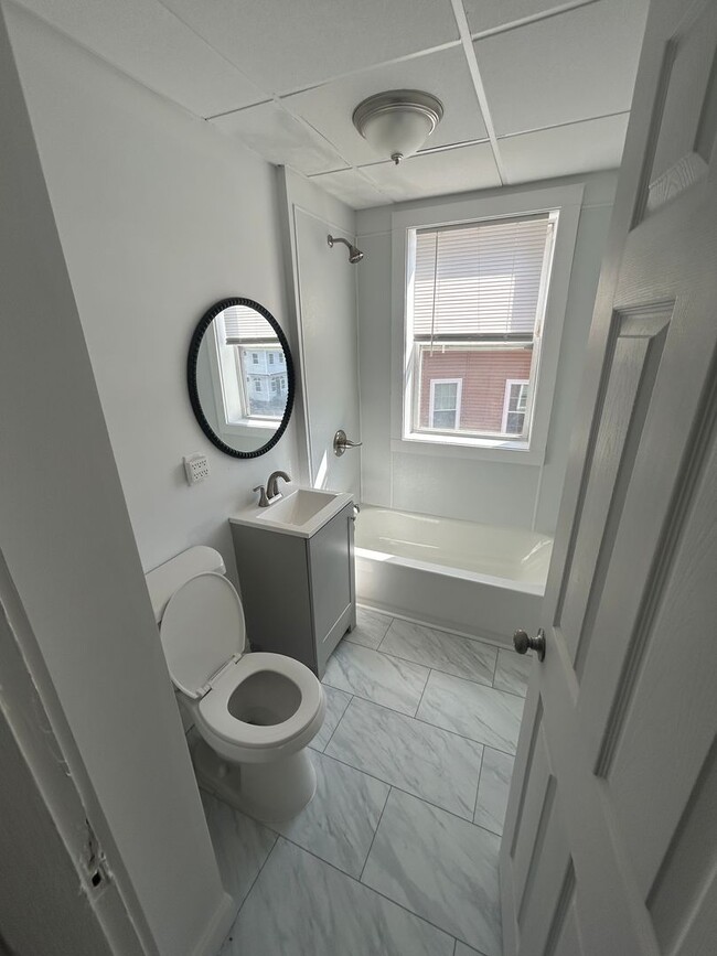 Foto del edificio - 1A Hitchcock Rd