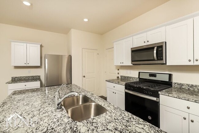 Building Photo - 5227 Dawn Break