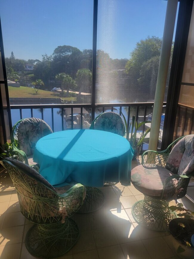2nd floor lanai overlooks river and pool - 5640 Ferguson Ct