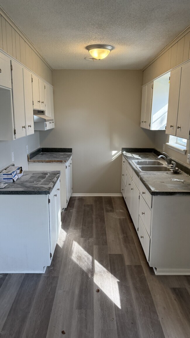 Foto del edificio - 1006 Pattie Ln