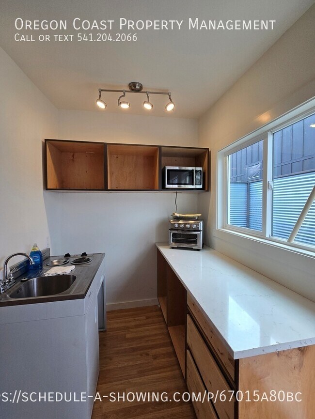 Foto del edificio - 1870 SE 3rd St