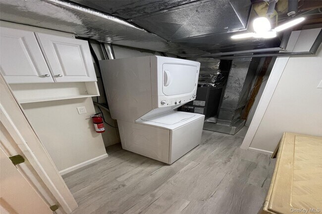 Building Photo - 17 Cobbler Ln