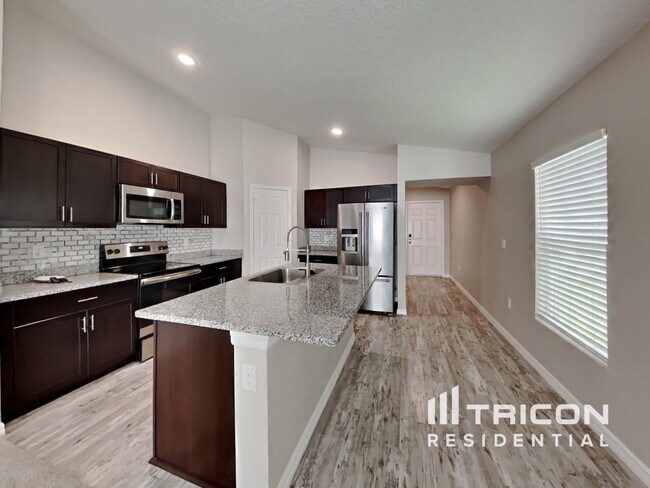 Foto del edificio - 13045 Pennybrook Drive Riverview FL