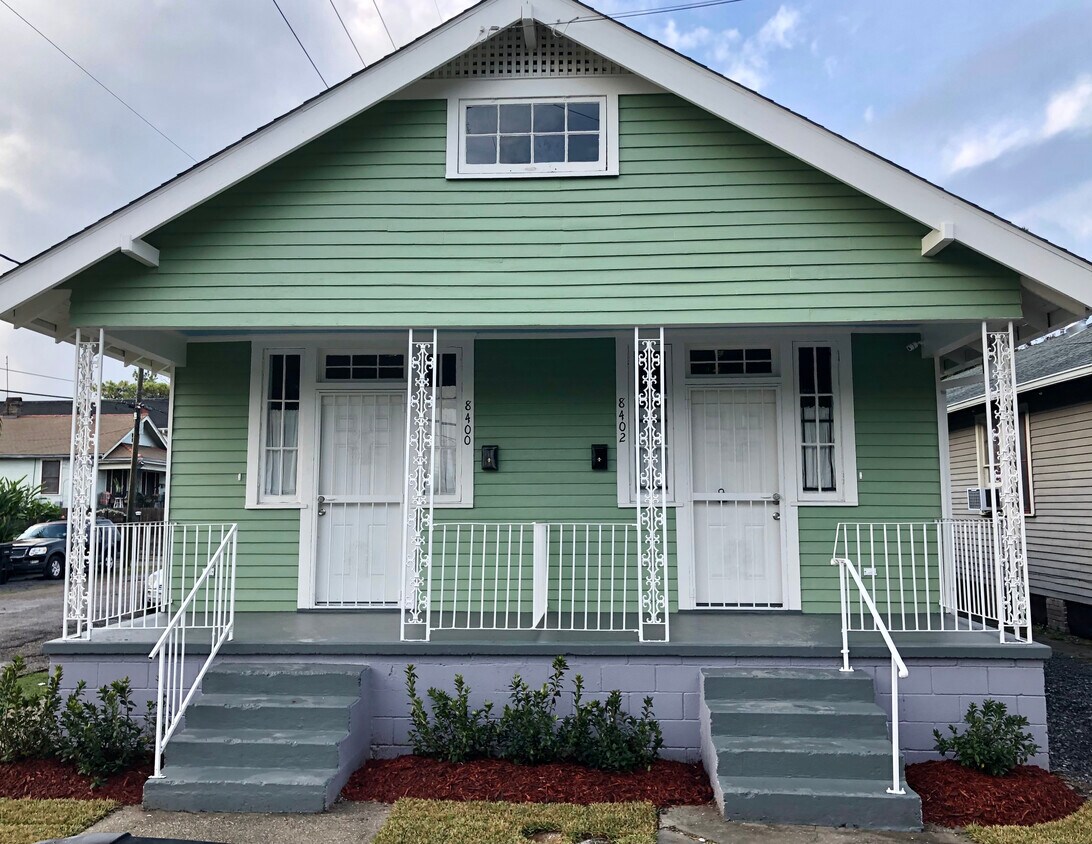 Foto principal - 8400 Nelson St
