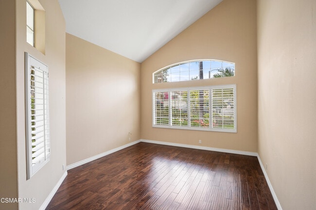 Building Photo - 751 Trousdale St