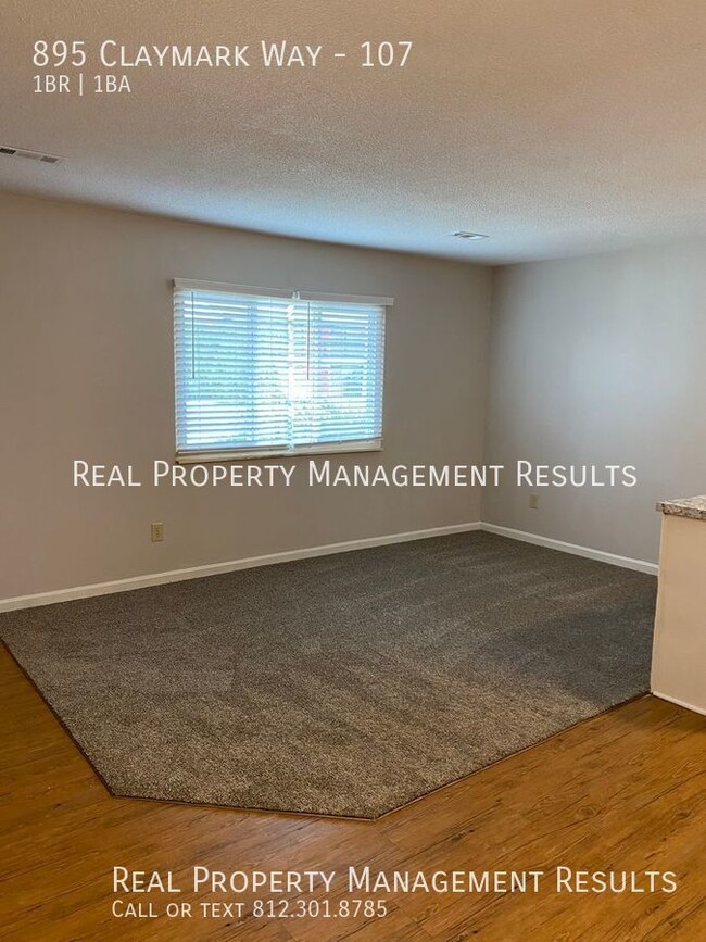 Building Photo - 1 Bedroom, 1 Bath Apartment, Henderson, KY