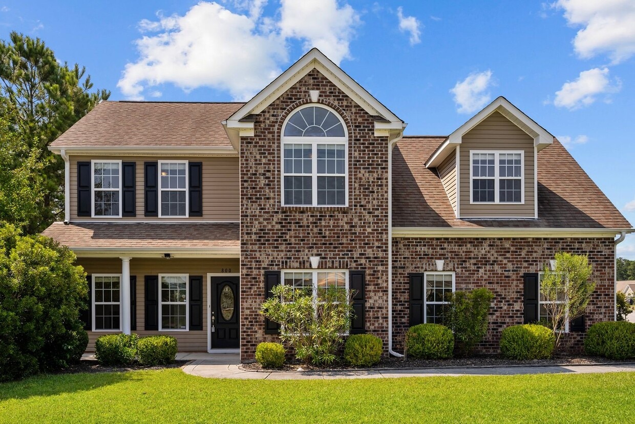 Primary Photo - Welcome to Savannah Drive!