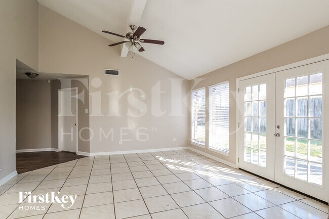 Foto del edificio - 5330 Quail Tree Ln
