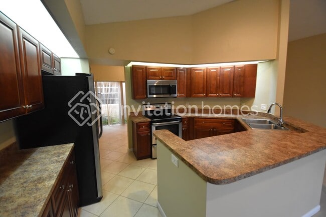 Building Photo - 9561 NW 18th Manor