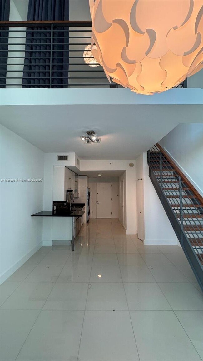 Foto del edificio - 60 SW 13th St