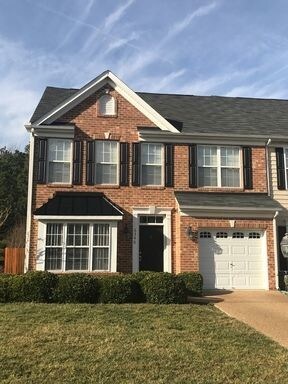 Foto principal - 6348 Eagles Crest Ln