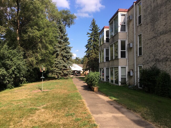 Foto del edificio - 405 10th Ave N