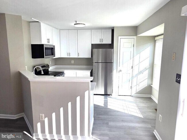 Foto del edificio - 13804 Churchville Dr