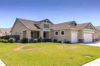 Building Photo - 3668 Waynesboro Dr