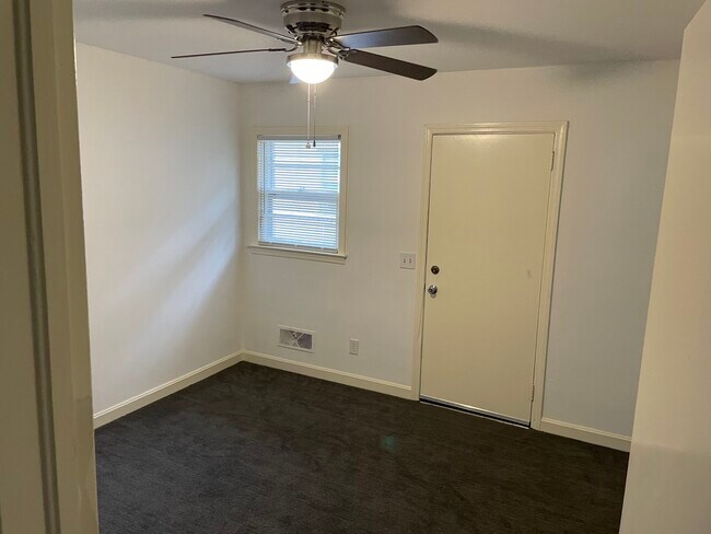 Master bedroom - 409 Chestnut St
