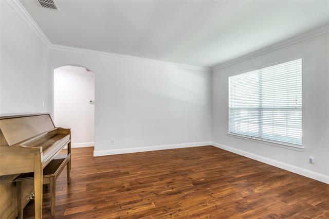 Foto del edificio - 7526 Greenvalley Ln